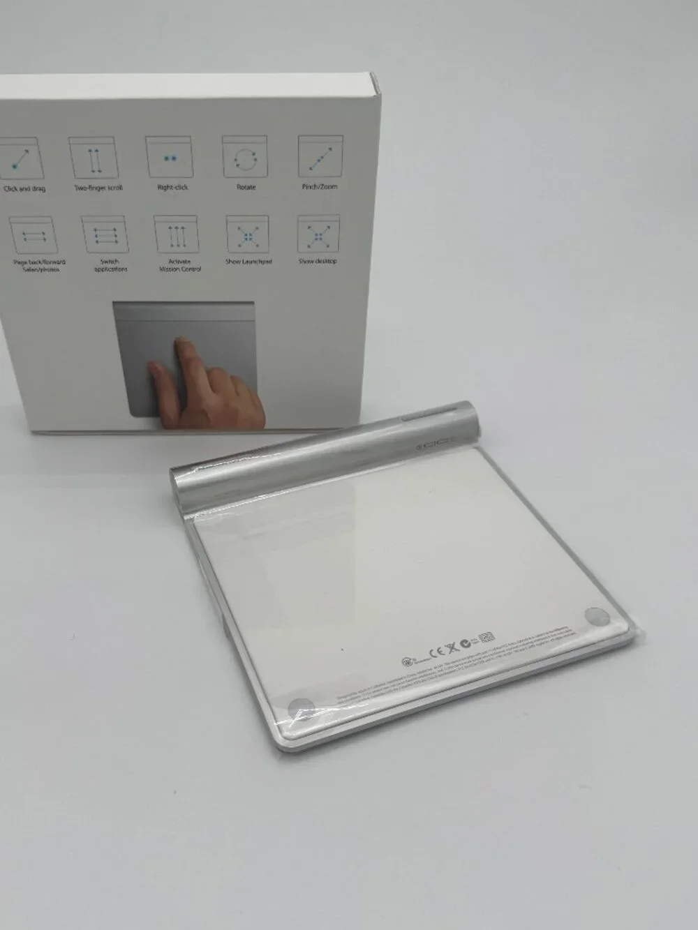 Apple Magic Trackpad 1st Generation A1339 MC380LL/A Bluetooth New